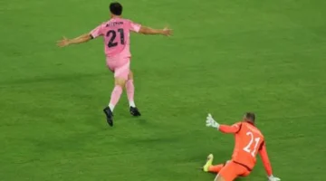 هدف ميسي يمنح إنتر ميامي التقدم على بالميراس في قمة مجموعة الأهلي